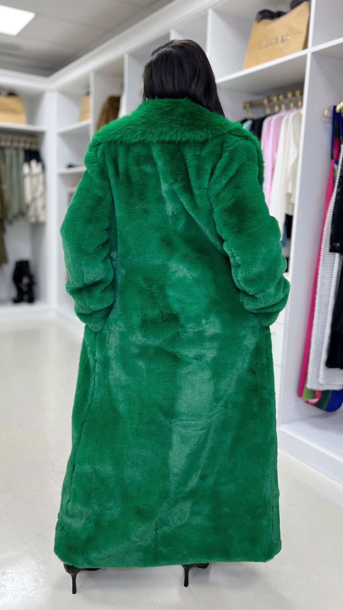 Luxe Fur Coat - The Style Guru