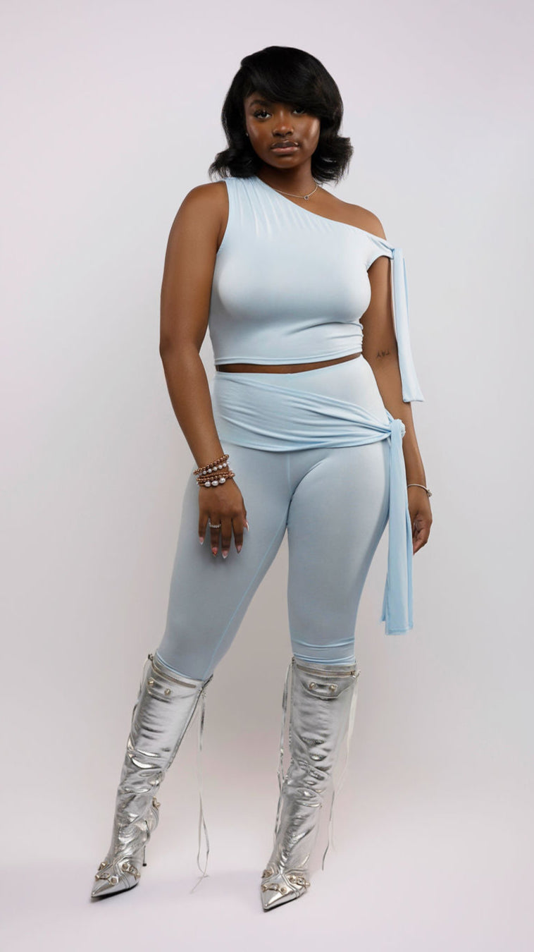 Sculpt Capri Set