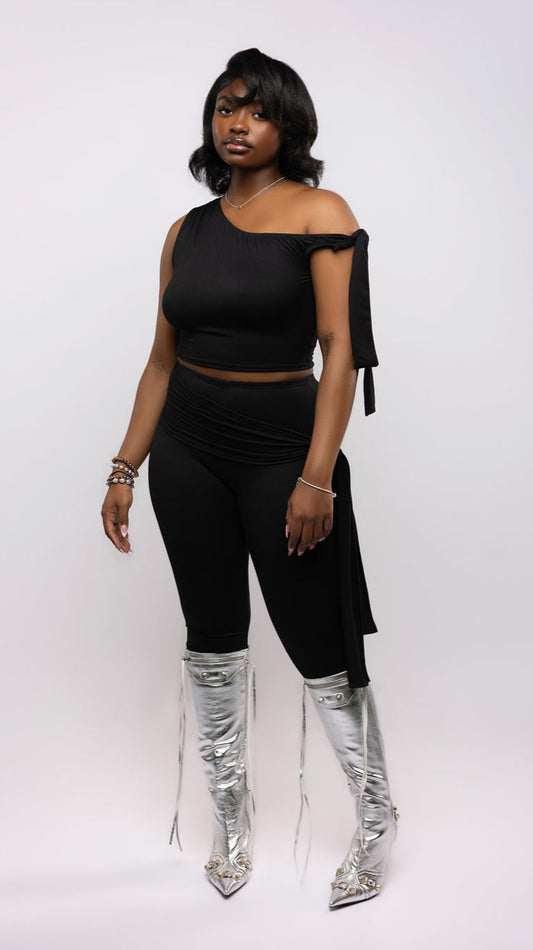 Sculpt Capri Set