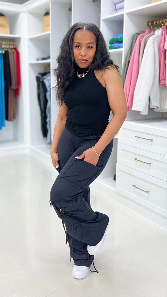 Weightless Cargo Pants - The Style Guru